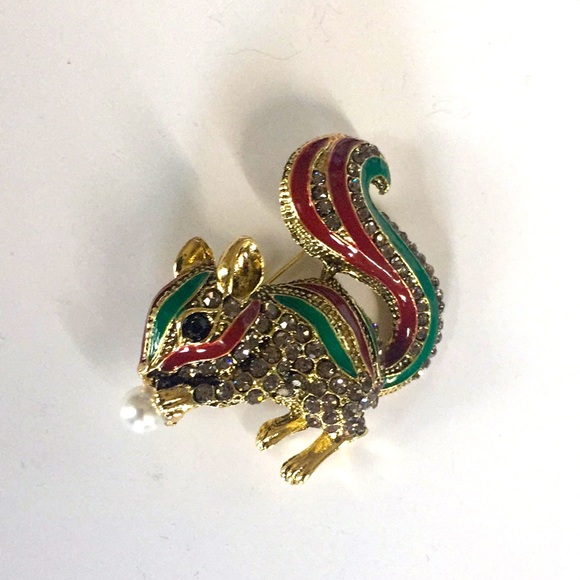 🍏50% OFF/3+...Rhinestone Squirrel/Chipmunk Brooch/Pendant (Brown/Green) - Picture 6 of 12